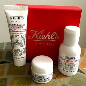 Kiehl’s Facial Skin Care Set travel size
